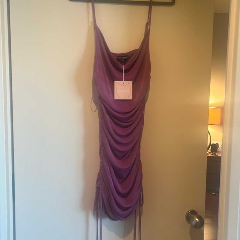 Kittenish dress in lilac